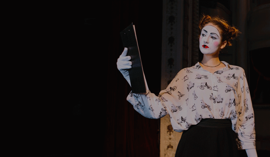 Ripartono le attività della Scuola di Recitazione del Teatro Marrucino con un programma tutto da scoprire Ripartono le attività della Scuola di Recitazione del Teatro Marrucino con un programma tutto da scoprire