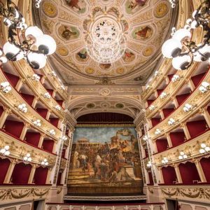 Visite guidate alla mostra “GIÙ IL SIPARIO”